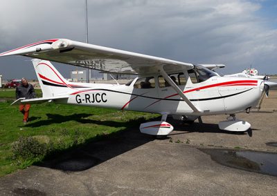 Cessna_172S_G-RJCC_02
